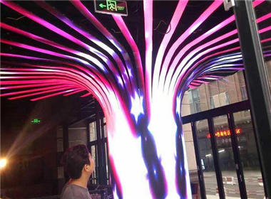 Beijing Zhongjun World City tree-shaped LED special-shaped screen