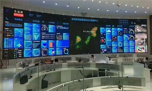 龍崗新型智慧城區弧形LED顯示屏案例